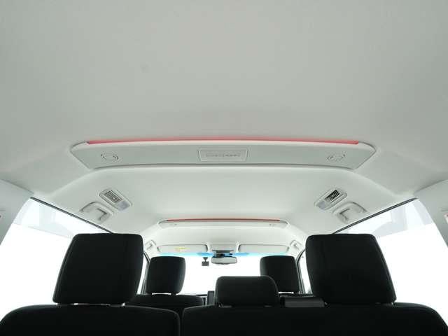 デリカＤ：５ Ｐ　純正１０．１型ナビ　両側電動スライドドア　ドライブレコーダー　ＥＴＣ　電動シート　電動リアゲート　シートヒーター　パドルシフト　ハンドルヒーター　アダプティブクルーズコントロール（35枚目）