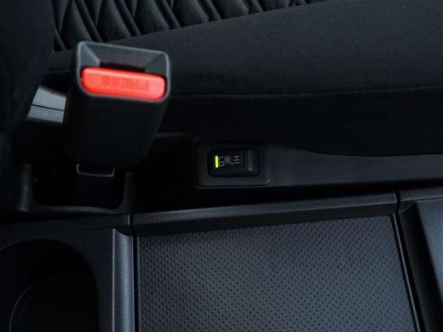 デリカＤ：５ Ｐ　純正１０．１型ナビ　ＥＴＣ　ドライブレコーダー　電動シート　電動リアゲート　両側電動スライドドア　シートヒーター　レーンキープアシスト　パドルシフト（30枚目）