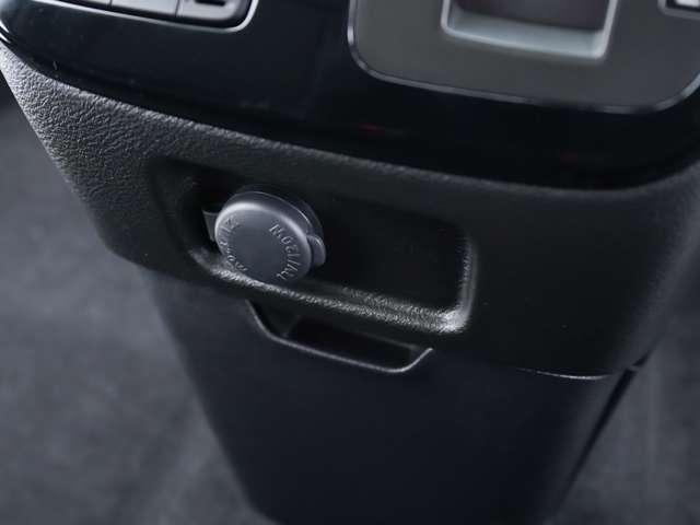 �A�N�Z�T���[�\�P�b�g�ł��I�J�[�p�i�̓d���Ƃ��ė��p���邱�Ƃ��o���܂��I