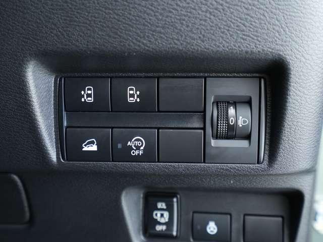 デリカミニ Ｔ　プレミアム　スマホ連携ディスプレイオーディオ　デジタルルームミラー　マルチアラウンドモニター　マイパイロット　ＥＴＣ　オールウェザーマット　ハーフレザーシート　両側電動スライドドア（14枚目）