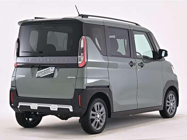 デリカミニ Ｔ　プレミアム　スマホ連携ディスプレイオーディオ　デジタルルームミラー　マルチアラウンドモニター　マイパイロット　ＥＴＣ　オールウェザーマット　ハーフレザーシート　両側電動スライドドア（19枚目）