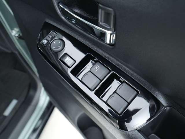 デリカミニ Ｔ　プレミアム　スマホ連携ディスプレイオーディオ　デジタルルームミラー　マルチアラウンドモニター　マイパイロット　ＥＴＣ　オールウェザーマット　ハーフレザーシート　両側電動スライドドア（39枚目）