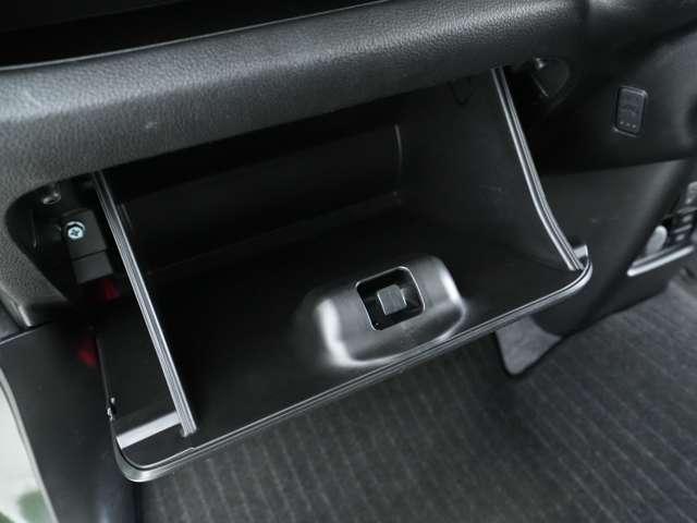 ハスラー ハイブリッドＸ　ナビ　バックカメラ　ＥＴＣ　シートヒーター　シートバックテーブル　アダプティブクルーズコントロール　横滑り防止装置　障害物センサー（12枚目）