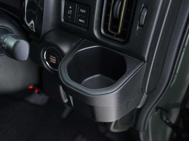 ハスラー ハイブリッドＸ　ナビ　バックカメラ　ＥＴＣ　アダプティブクルーズコントロール　シートバックテーブル　シートヒーター　レーンキープアシスト　障害物センサー（21枚目）