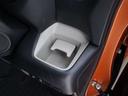 ☆運転席側ドリンクホルダー☆固定式となっており、ちょっとした小物ポケットとしても活用が可能です!