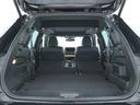 後席を全て折り畳めば大容量の荷室を作り出すことが出来ます!SUVらしくたっぷりのお荷物を積み込んでのレジャー等にも活躍いたします!