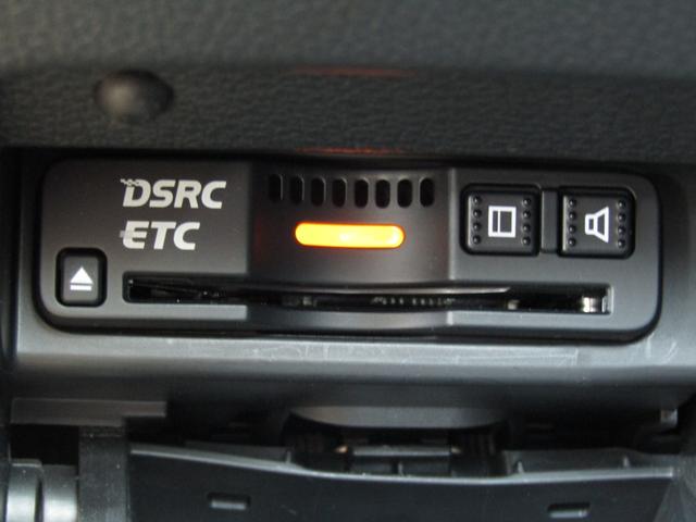 ＬＸ　ＦＦ車　ワンオーナー　純正ナビ　バックカメラ　ＥＴＣ　クルコン　ＬＥＤライト　オートライト　フルセグ　Ｂｌｕｅｔｏｏｔｈ　ＵＳＢ　　オートエアコン　横滑り防止機能　サイドエアバッグ　前席電動シート(7枚目)