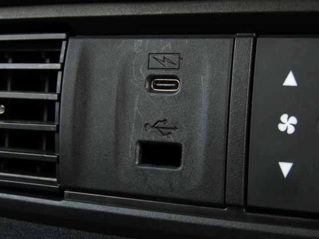 Ｎ－ＢＯＸカスタム ベースグレード　当社レンタカーＵＰ　純正８インチナビ　バックカメラ　ホンダセンシング　前側ドラレコ　ＥＴＣ　両側ＰＳＤ　フルセグ　Ｂｌｕｅｔｏｏｔｈ　ＵＳＢ　ＬＥＤライト　前席シートヒーター　サイドエアバッグ（14枚目）