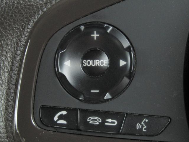 Ｎ－ＷＧＮ Ｌ・ターボホンダセンシング　ワンオーナー　純正１ＤＩＮオーディオ　ＥＴＣ　ＵＳＢ充電　ＬＥＤライト　オートエアコン　前席シートヒーター　電動パーキングブレーキ　ステリモ　パーキングセンサー　サイドエアバッグ　ドアバイザー（12枚目）