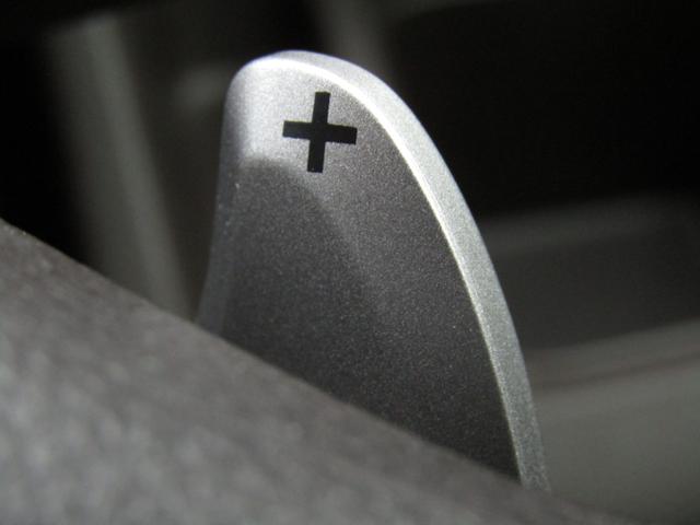 Ｎ－ＷＧＮ Ｌ・ターボホンダセンシング　ワンオーナー　純正１ＤＩＮオーディオ　ＥＴＣ　ＵＳＢ充電　ＬＥＤライト　オートエアコン　前席シートヒーター　電動パーキングブレーキ　ステリモ　パーキングセンサー　サイドエアバッグ　ドアバイザー（14枚目）