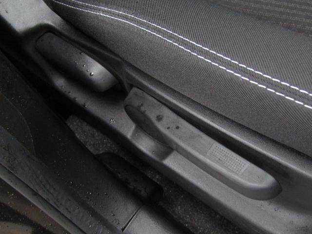 ＳＸ４ Ｓクロス ベースグレード　ワンオーナー　社外ナビ　バックカメラ　衝突軽減ブレーキ　ＥＴＣ　フルセグ　Ｂｌｕｅｔｏｏｔｈ　ＵＳＢ　ＣＤ／ＤＶＤ　ＬＥＤライト　オートエアコン　シートヒーター　サイドエアバッグ　パドルシフト（24枚目）