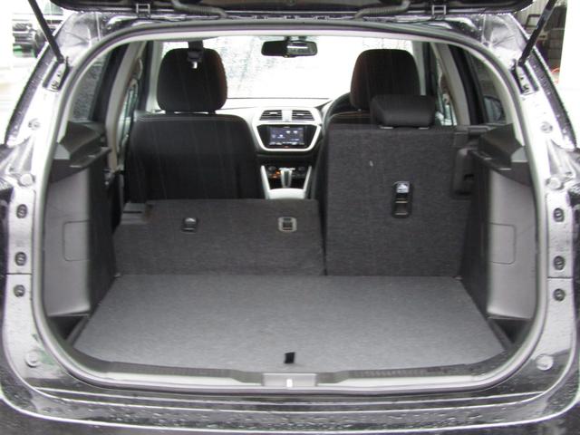 ＳＸ４ Ｓクロス ベースグレード　ワンオーナー　社外ナビ　バックカメラ　衝突軽減ブレーキ　ＥＴＣ　フルセグ　Ｂｌｕｅｔｏｏｔｈ　ＵＳＢ　ＣＤ／ＤＶＤ　ＬＥＤライト　オートエアコン　シートヒーター　サイドエアバッグ　パドルシフト（32枚目）