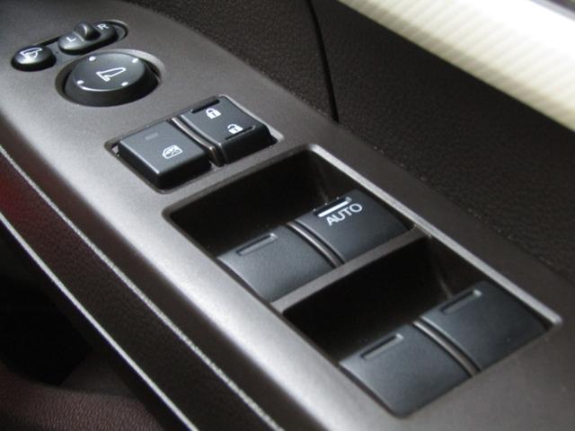 N-BOX L ワンオーナー 純正ナビ バックカメラ ホンダセンシング 前後ドラレコ 左側PSD Bluetooth USB パーキングセンサー LEDライト オートエアコン シートヒーター 電動パーキングブレーキ(25枚目)