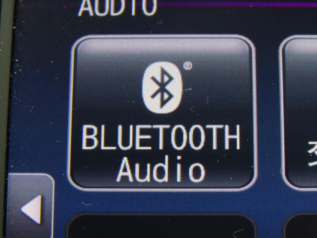 フィット ホーム　ワンオーナー　純正ナビ　バックカメラ　ホンダセンシング　エンスタ　Ｂｌｕｅｔｏｏｔｈ　ＵＳＢ　ＬＥＤライト　オートハイビーム　電動パーキングブレーキ　オートエアコン　サイドエアバッグ　パーキングセンサ（6枚目）