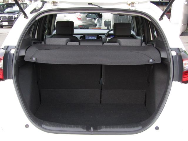 フィット ホーム　ワンオーナー　純正ナビ　バックカメラ　ホンダセンシング　エンスタ　Ｂｌｕｅｔｏｏｔｈ　ＵＳＢ　ＬＥＤライト　オートハイビーム　電動パーキングブレーキ　オートエアコン　サイドエアバッグ　パーキングセンサ（30枚目）