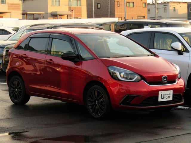 フィット ｅ：ＨＥＶホーム２０周年特別仕様車カーサ　ワンオーナー　純正９インチナビ　バックカメラ　ホンダセンシング　ＥＴＣ　フルセグ　Ｂｌｕｅｔｏｏｔｈ　ＵＳＢ　パーキングセンサー　ＬＥＤライト　オートエアコン　シートヒーター　電動パーキングブレーキ（46枚目）