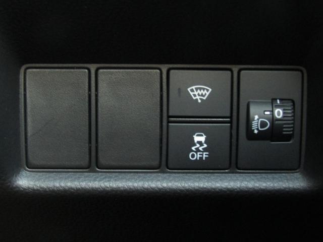 フィット ベーシック　当社レンタカーＵＰ　純正８インチナビ　バックカメラ　ホンダセンシング　前側ドラレコ　ＥＴＣ　フルセグ　Ｂｌｕｅｔｏｏｔｈ　ＵＳＢ　パーキングセンサー　電動パーキングブレーキ　サイドエアバッグ（24枚目）