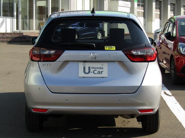 フィット ベーシック　当社レンタカーＵＰ　純正８インチナビ　バックカメラ　ホンダセンシング　前側ドラレコ　ＥＴＣ　フルセグ　Ｂｌｕｅｔｏｏｔｈ　ＵＳＢ　パーキングセンサー　電動パーキングブレーキ　サイドエアバッグ（39枚目）