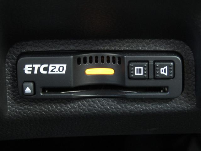 ヴェゼル ｅ：ＨＥＶＺ　ワンオーナー　コネクトディスプレイ　バックカメラ　ホンダセンシング　前後ドラレコ　ＥＴＣ２．０　フルセグ　Ｂｌｕｅｔｏｏｔｈ　ＵＳＢ　ＬＥＤライト　オートエアコン　シートヒーター　サイドエアバッグ（10枚目）