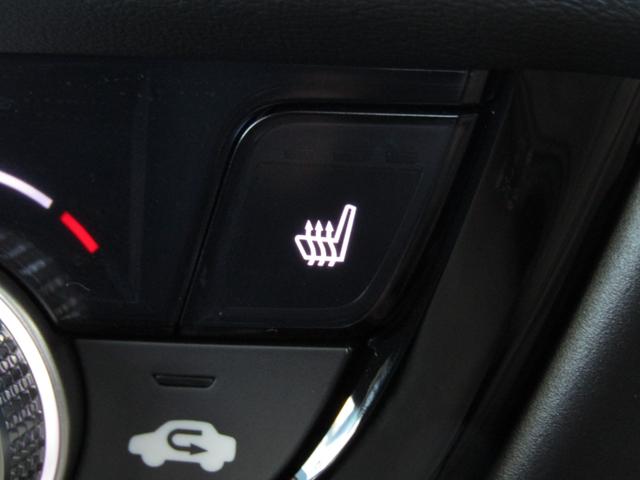 ヴェゼル ｅ：ＨＥＶＺ　ワンオーナー　コネクトディスプレイ　バックカメラ　ホンダセンシング　前後ドラレコ　ＥＴＣ２．０　フルセグ　Ｂｌｕｅｔｏｏｔｈ　ＵＳＢ　ＬＥＤライト　オートエアコン　シートヒーター　サイドエアバッグ（13枚目）