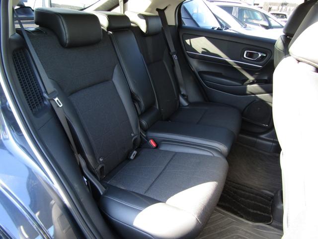 ヴェゼル ｅ：ＨＥＶＺ　ワンオーナー　コネクトディスプレイ　バックカメラ　ホンダセンシング　前後ドラレコ　ＥＴＣ２．０　フルセグ　Ｂｌｕｅｔｏｏｔｈ　ＵＳＢ　ＬＥＤライト　オートエアコン　シートヒーター　サイドエアバッグ（44枚目）