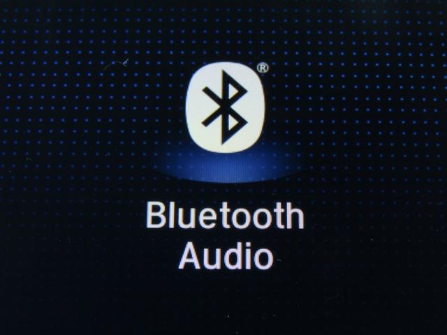 Ｎ－ＢＯＸカスタム ベースグレード　当社試乗車ＵＰ　純正９インチナビ　バックカメラ　ホンダセンシング　前後３カメラドラレコ　両側ＰＳＤ　フルセグ　Ｂｌｕｅｔｏｏｔｈ　ＵＳＢ　オートエアコン　シートヒーター　電動パーキングブレーキ（6枚目）