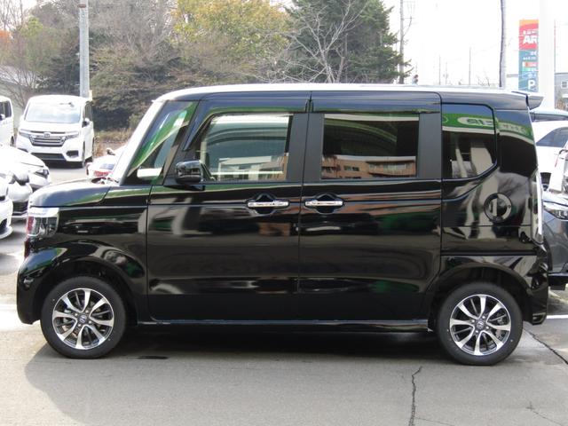 Ｎ－ＢＯＸカスタム ベースグレード　当社試乗車ＵＰ　純正９インチナビ　バックカメラ　ホンダセンシング　前後３カメラドラレコ　両側ＰＳＤ　フルセグ　Ｂｌｕｅｔｏｏｔｈ　ＵＳＢ　オートエアコン　シートヒーター　電動パーキングブレーキ（52枚目）