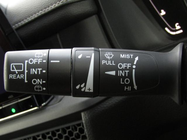 ステップワゴン スパーダ　ワンオーナー　純正１１．４インチナビ　バックカメラ　ホンダセンシング　前後ドラレコ　ＥＴＣ　両側ＰＳＤ　フルセグ　Ｂｌｕｅｔｏｏｔｈ　ＵＳＢ　ＬＥＤライト　前後独立オートエアコン　パーキングセンサー（22枚目）