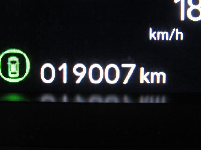 ステップワゴン スパーダ　ワンオーナー　純正１１．４インチナビ　バックカメラ　ホンダセンシング　前後ドラレコ　ＥＴＣ　両側ＰＳＤ　フルセグ　Ｂｌｕｅｔｏｏｔｈ　ＵＳＢ　ＬＥＤライト　前後独立オートエアコン　パーキングセンサー（25枚目）