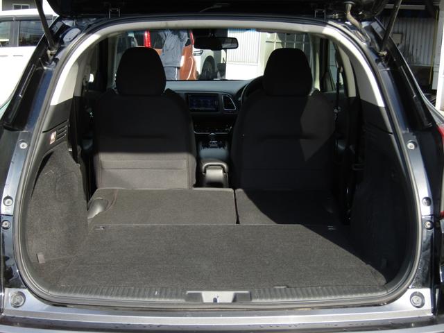 ヴェゼル ハイブリッドＸ・ホンダセンシング　ワンオーナー　純正ナビ　バックカメラ　ＥＴＣ　フルセグ　Ｂｌｕｅｔｏｏｔｈ　ＵＳＢ　ＣＤ／ＤＶＤ　ＬＥＤライト　オートエアコン　前席シートヒーター　電動パーキングブレーキ　サイドエアバッグ（34枚目）