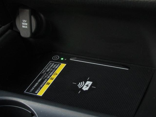 ＺＲ－Ｖ Ｚ　ワンオーナー　コネクトディスプレイ　バックカメラ　ホンダセンシング　ＥＴＣ２．０　フルセグ　Ｂｌｕｅｔｏｏｔｈ　ＵＳＢ　ワイヤレス充電　ＬＥＤライト　オートエアコン　シートヒーター　電動リアゲート（13枚目）