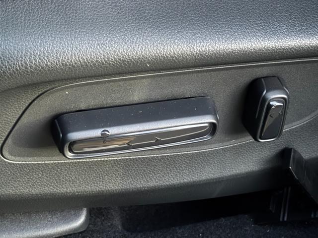 ＺＲ－Ｖ Ｚ　ワンオーナー　コネクトディスプレイ　バックカメラ　ホンダセンシング　ＥＴＣ２．０　フルセグ　Ｂｌｕｅｔｏｏｔｈ　ＵＳＢ　ワイヤレス充電　ＬＥＤライト　オートエアコン　シートヒーター　電動リアゲート（46枚目）