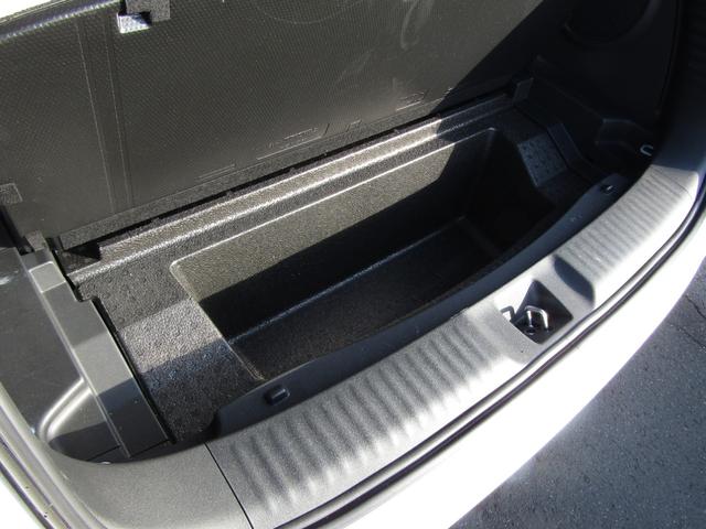 ＺＲ－Ｖ Ｚ　ワンオーナー　コネクトディスプレイ　バックカメラ　ホンダセンシング　ＥＴＣ２．０　フルセグ　Ｂｌｕｅｔｏｏｔｈ　ＵＳＢ　ワイヤレス充電　ＬＥＤライト　オートエアコン　シートヒーター　電動リアゲート（55枚目）