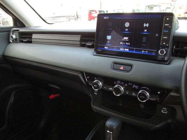 ヴェゼル e:HEVX・HuNTパッケージ 当社デモカーUP 純正9インチナビ バックカメラ ホンダセンシング 前側ドラレコ フルセグ Bluetooth USB LEDライト オートエアコン 前席シートヒーター 電動パーキングブレーキ(8枚目)