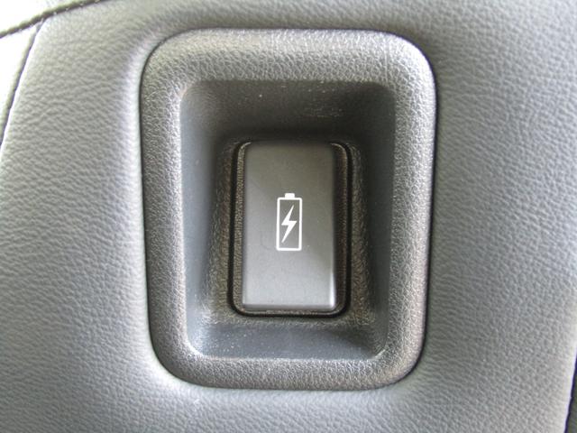 ステップワゴン スパーダ　当社レンタカーＵＰ　純正９インチナビ　バックカメラ　ホンダセンシング　前側ドラレコ　ＥＴＣ　両側ＰＳＤ　フルセグ　Ｂｌｕｅｔｏｏｔｈ　ＵＳＢ　ＬＥＤライト　オートエアコン　電動パーキングブレーキ（39枚目）