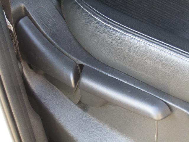 ステップワゴン スパーダ　当社レンタカーＵＰ　純正９インチナビ　バックカメラ　ホンダセンシング　前側ドラレコ　ＥＴＣ　両側ＰＳＤ　フルセグ　Ｂｌｕｅｔｏｏｔｈ　ＵＳＢ　ＬＥＤライト　オートエアコン　電動パーキングブレーキ（45枚目）