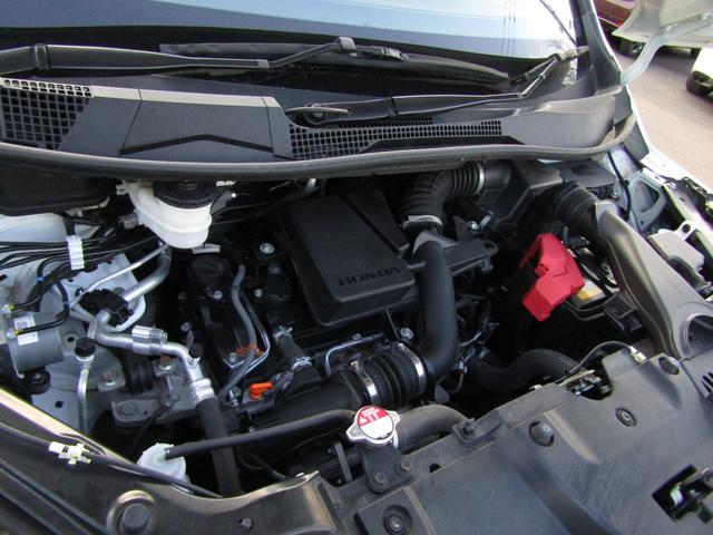 ステップワゴン スパーダ　当社レンタカーＵＰ　純正９インチナビ　バックカメラ　ホンダセンシング　前側ドラレコ　ＥＴＣ　両側ＰＳＤ　フルセグ　Ｂｌｕｅｔｏｏｔｈ　ＵＳＢ　ＬＥＤライト　オートエアコン　電動パーキングブレーキ（72枚目）