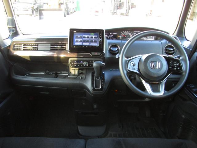 N-BOXカスタム G・Lホンダセンシング 当社下取り車 純正ナビ バックカメラ 前側ドラレコ エンスタ ETC 両側PSD フルセグ Bluetooth USB LEDライト オートエアコン シートヒーター サイドエアバッグ ドアバイザー(2枚目)