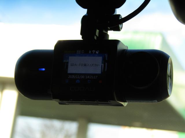 N-BOXカスタム G・Lホンダセンシング 当社下取り車 純正ナビ バックカメラ 前側ドラレコ エンスタ ETC 両側PSD フルセグ Bluetooth USB LEDライト オートエアコン シートヒーター サイドエアバッグ ドアバイザー(6枚目)