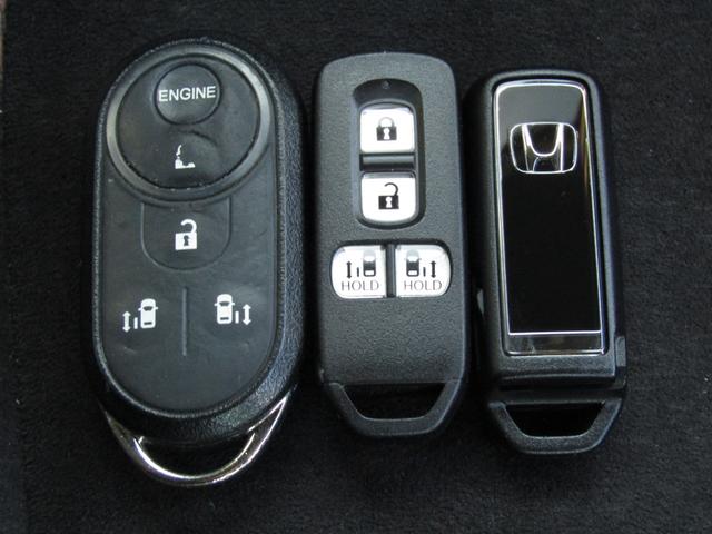 N-BOXカスタム G・Lホンダセンシング 当社下取り車 純正ナビ バックカメラ 前側ドラレコ エンスタ ETC 両側PSD フルセグ Bluetooth USB LEDライト オートエアコン シートヒーター サイドエアバッグ ドアバイザー(7枚目)