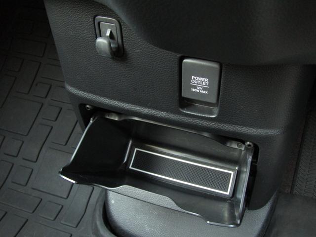 N-BOXカスタム G・Lホンダセンシング 当社下取り車 純正ナビ バックカメラ 前側ドラレコ エンスタ ETC 両側PSD フルセグ Bluetooth USB LEDライト オートエアコン シートヒーター サイドエアバッグ ドアバイザー(28枚目)