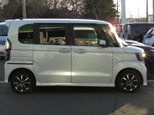 N-BOXカスタム G・Lホンダセンシング 当社下取り車 純正ナビ バックカメラ 前側ドラレコ エンスタ ETC 両側PSD フルセグ Bluetooth USB LEDライト オートエアコン シートヒーター サイドエアバッグ ドアバイザー(48枚目)