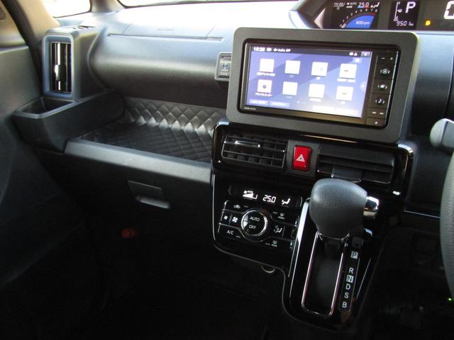 タント カスタムＸ　当社下取り車　純正ナビ　バックカメラ　衝突軽減ブレーキ　前後ドラレコ　ＥＴＣ　両側ＰＳＤ　フルセグ　Ｂｌｕｅｔｏｏｔｈ　ＵＳＢ　ＬＥＤライト　オートエアコン　シートヒーター　パーキングセンサー（12枚目）