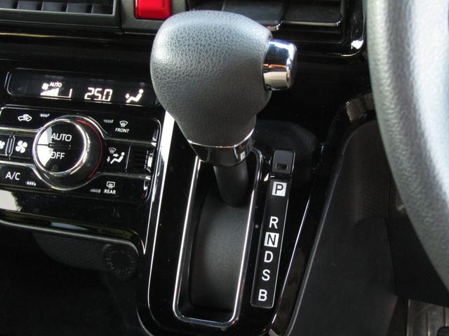 タント カスタムＸ　当社下取り車　純正ナビ　バックカメラ　衝突軽減ブレーキ　前後ドラレコ　ＥＴＣ　両側ＰＳＤ　フルセグ　Ｂｌｕｅｔｏｏｔｈ　ＵＳＢ　ＬＥＤライト　オートエアコン　シートヒーター　パーキングセンサー（15枚目）