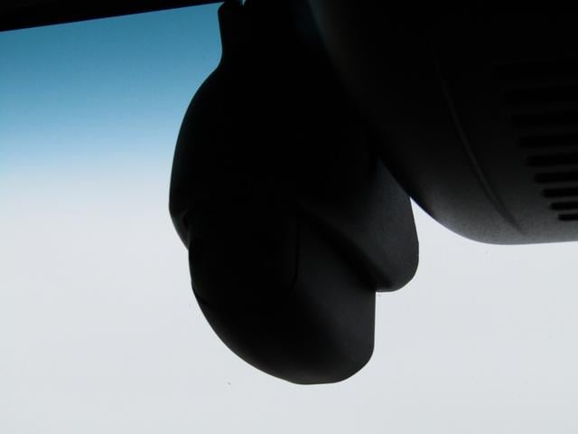 Ｎ－ＢＯＸカスタム ＥＸターボ　ワンオーナー　純正８インチナビ　バックカメラ　ホンダセンシング　前後ドラレコ　エンスタ　ＥＴＣ　両側ＰＳＤ　フルセグ　Ｂｌｕｅｔｏｏｔｈ　ＵＳＢ　ＬＥＤライト　サイドエアバッグ　パーキングセンサー（8枚目）