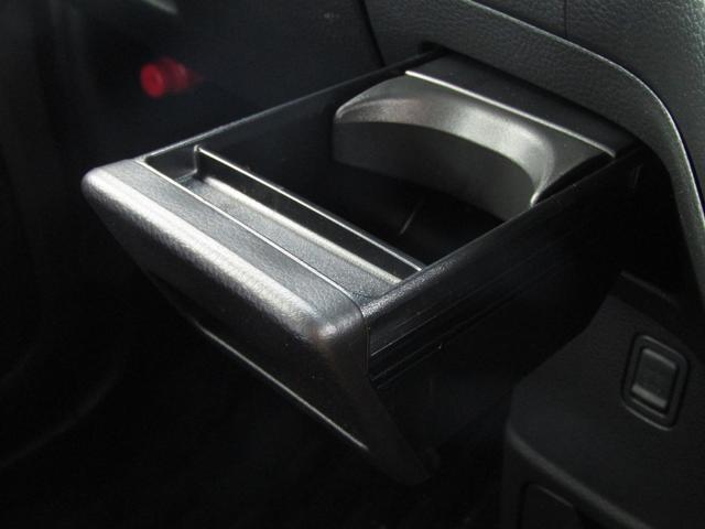 N-BOXカスタム L ワンオーナー 純正ナビ バックカメラ ホンダセンシング ETC 両側PSD Bluetooth USB LEDライト オートエアコン シートヒーター オートサイドステップ サイドエアバッグ(29枚目)