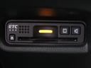 フィット 13G・Lホンダセンシング ワンオーナー 純正ナビ バックカメラ エンスタ ETC フルセグ Bluetooth USB LEDライト オートライト オートエアコン ドアバイザー サイドエアバッグ アームレストコンソール(8枚目)