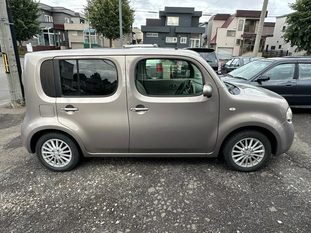 キューブ 15X FOUR 社外メモリーナビ/ETC/スマートキー(4枚目)