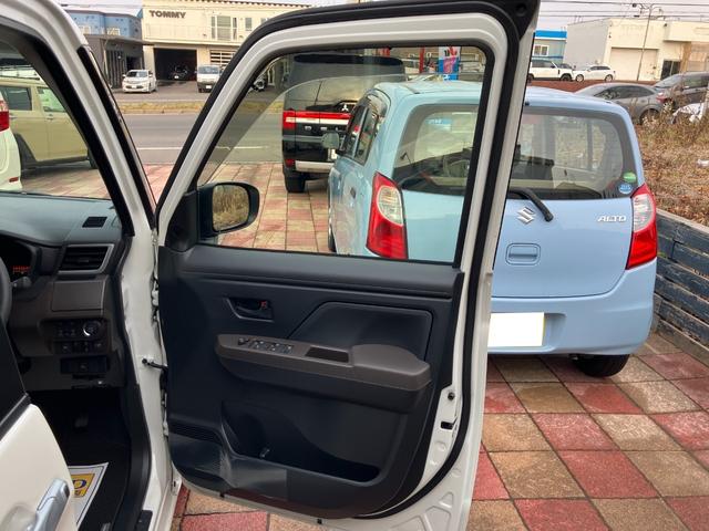 ルーミー G 4WD 両側パワースライドドア パノラマミックビューパッケージ LEDイルミネーション ETC サイドバイザー ルーフエンドスポイラー Bluetooth ディスプレイナビ スマートキー 寒冷地仕様(20枚目)