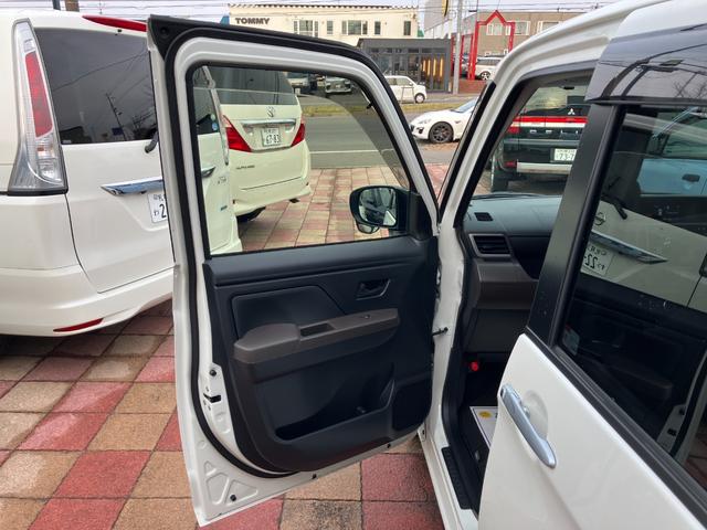 ルーミー G 4WD 両側パワースライドドア パノラマミックビューパッケージ LEDイルミネーション ETC サイドバイザー ルーフエンドスポイラー Bluetooth ディスプレイナビ スマートキー 寒冷地仕様(39枚目)